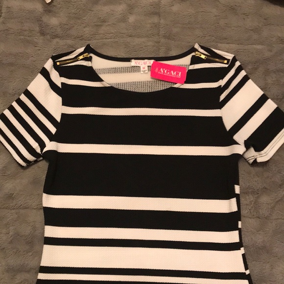 NWT!! SUPER CUTE! Black and white Bodycon Dress - Picture 4 of 6